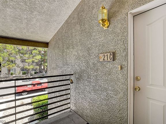 5th image of 700 Capri Dr APT 21C