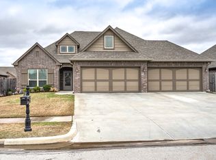1313 E 134th Pl, Glenpool, OK 74033
