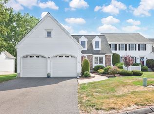 30 Baileys Ln #30, Wethersfield, CT 06109