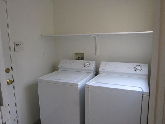 5th image of 3013 Silver Canyon Ln