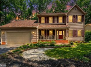 106 Chesterfield Ct, Locust Grove, VA 22508