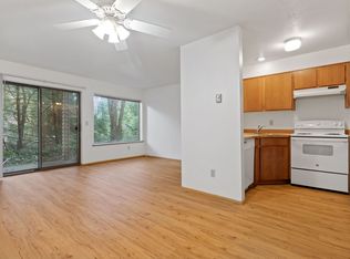 7927 SW 31st Ave #104, Portland, OR 97219