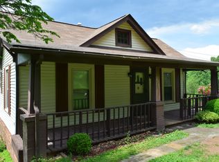 2737 Bandy Rd SE, Roanoke, VA 24014