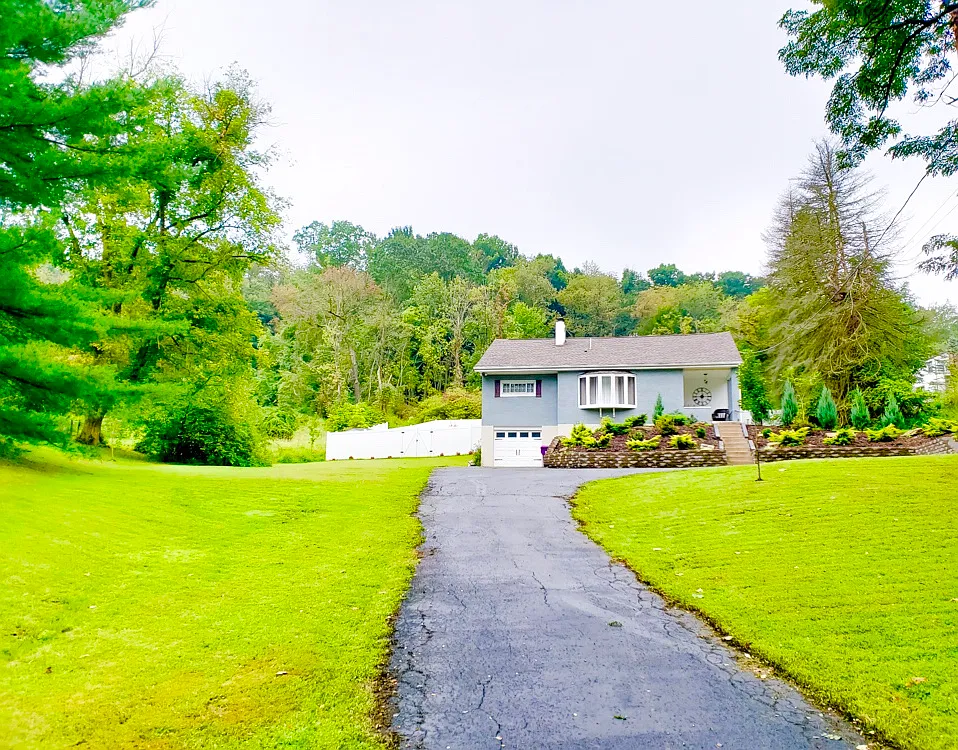 1173 Oblock Rd photo 1