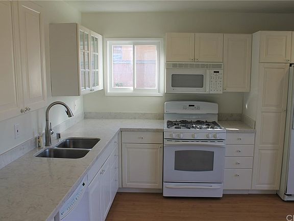 5th image of 3253 Dalemead St