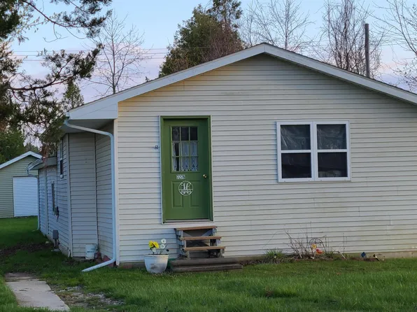 7276 Roger Rd, Lexington, MI 48450