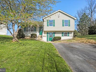 211 E 11th Ave, Ranson, WV, 25438