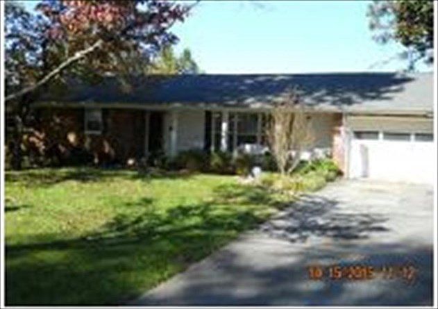 1st image of 2703 Highland Dr NE
