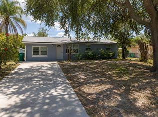 217 Betty Ave, Dundee, FL 33838