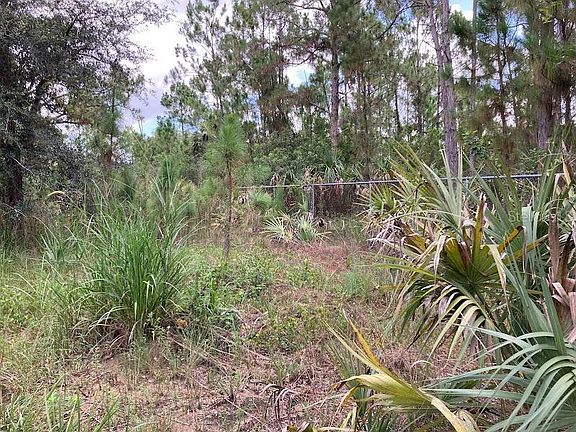 2nd image of 4421 24TH AVENUE SE LOT 1
