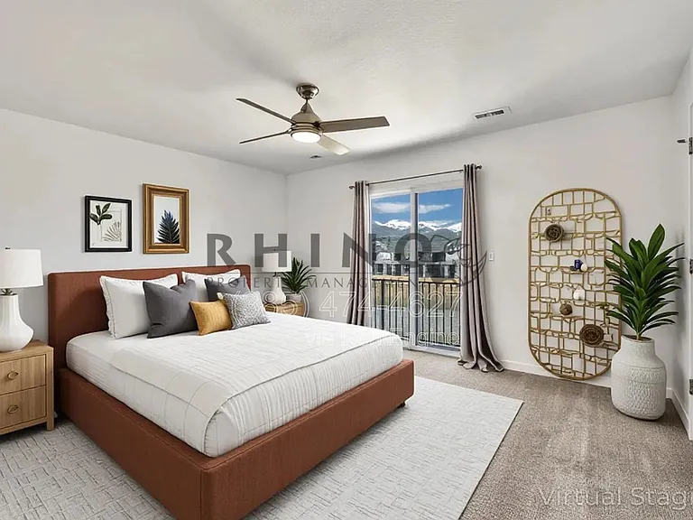 880 N Herman Dr — Photo 9