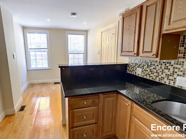 60 Joy St #1, Boston, MA 02114