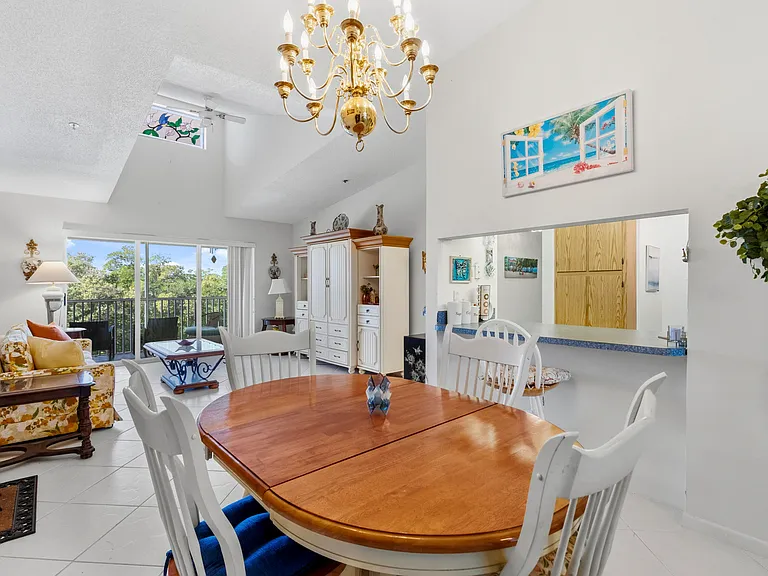 4452 NE Ocean Blvd #C3 — Photo 8
