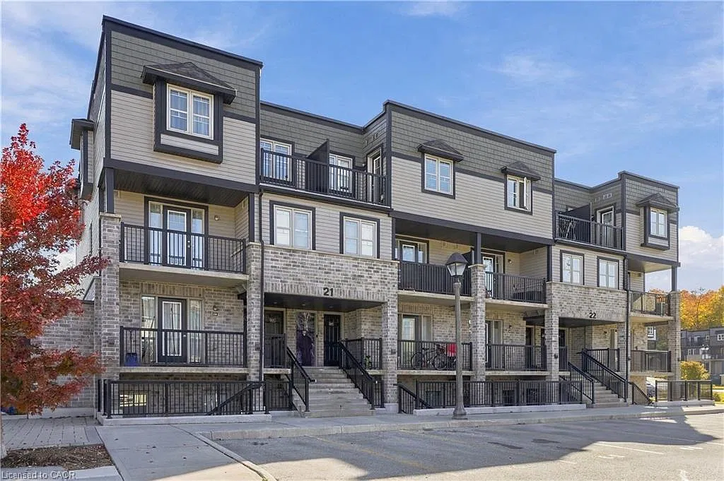 2 bed, 1.5 bath, 960 sqft, $2,200 — Photo 3