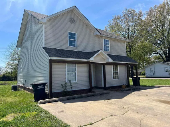927 E Margaret St, Piggott, AR