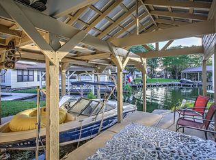 401 Lake Point Dr, Lake Point, TX 78657