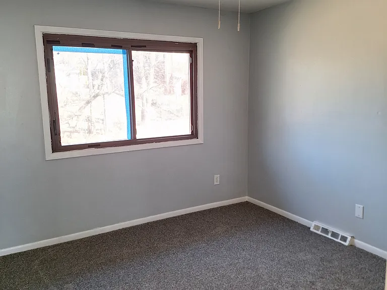 5903 Urbandale Ave — Photo 4
