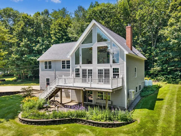 43 Hoyt Drive, Monmouth, ME 04259