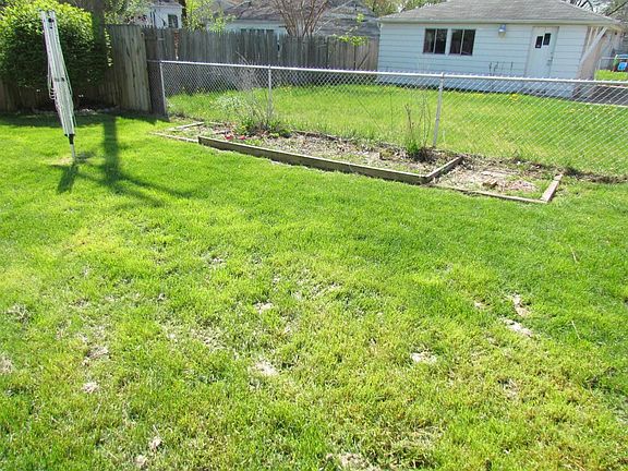 4th image of 1015 Lori St
