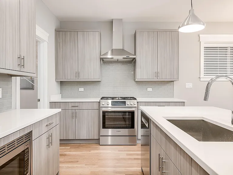 2145 S Halsted St #2S — Photo 6