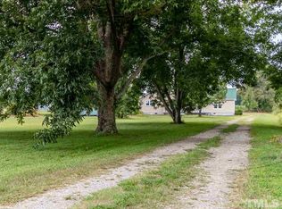 2093 Tarheel Rd, Benson, NC 27504