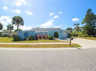 3852 Gatewood Dr, Sarasota, FL 34232