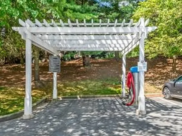 The Apartments at Pike Creek