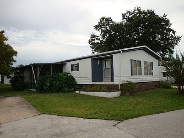 1st image of 819 Dogwood Dr