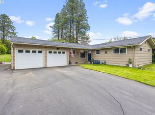 3216 Laurel Rd, Longview, WA 98632