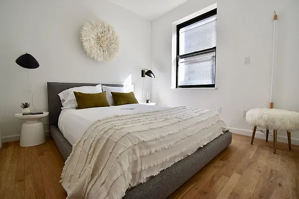 Rented by Skyward | media 17