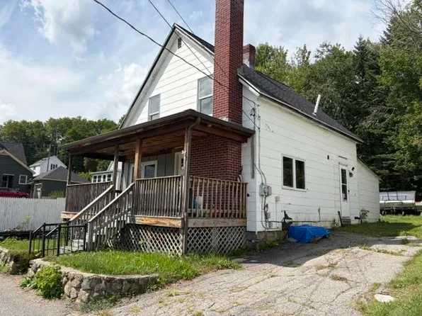617 4Th Avenue, Berlin, NH 03570