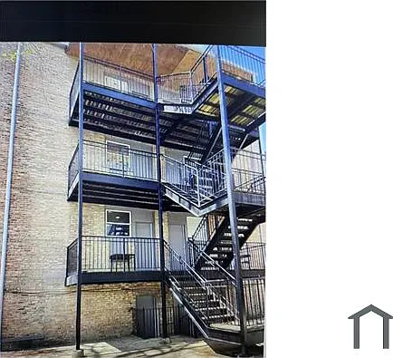 7007 S Normal Blvd #3N — Photo 2