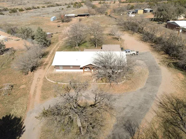 251 Scott Ln, Robert Lee, TX 76945
