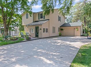 18341 Sunset St, Livonia, MI 48152