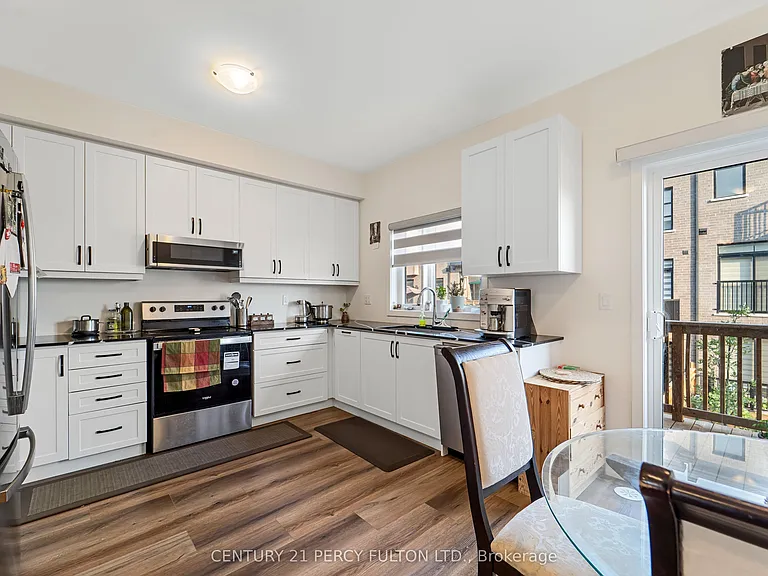 1695 Dersan St #506 — Photo 11