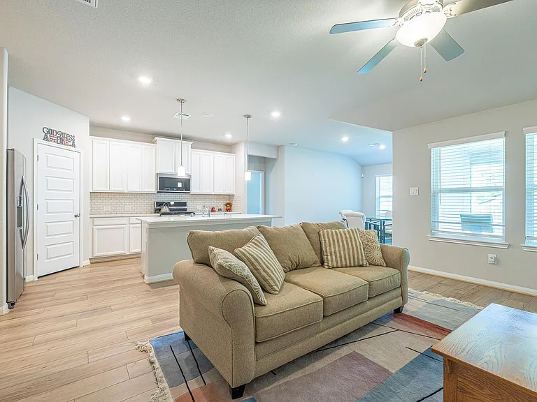 17705 Hanson Ridge Dr — Photo 15