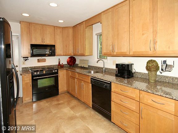 4th image of 5211 Capon Hill Pl