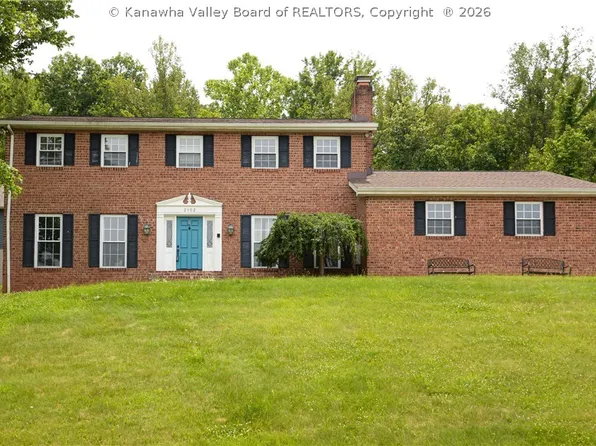 2102 Woodhill Pl, Saint Albans, WV 25177