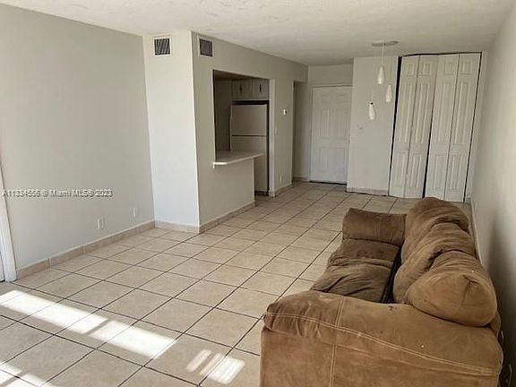 3rd image of 2017 NW 46th Ave APT A510