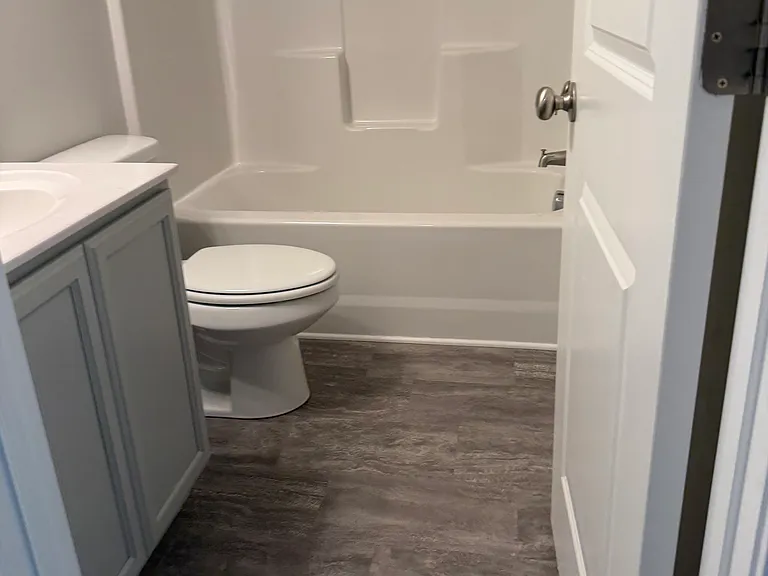 138 Creekland Way — Photo 10