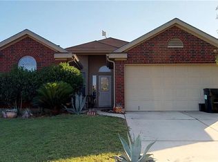 3945 Whisper Pt, Schertz, TX 78108