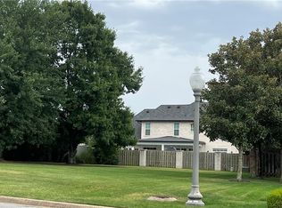 W Champions Blvd #346, Rogers, AR 72758