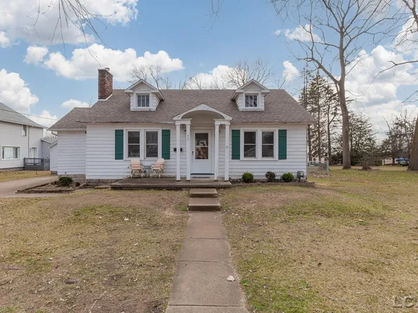 411 Jipson St, Blissfield, MI 49228
