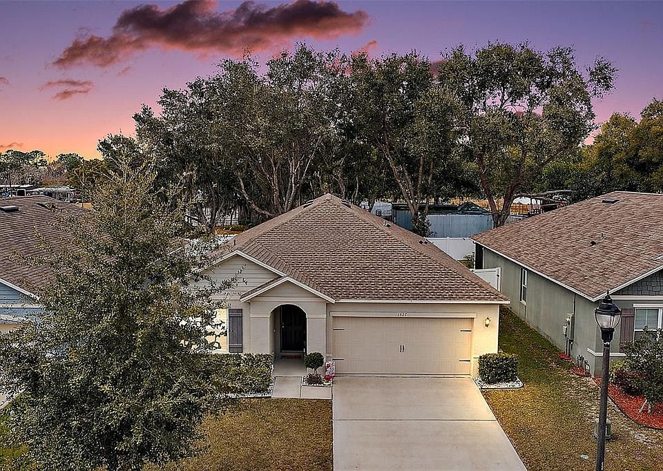 1st image of 1527 White Hawk Way