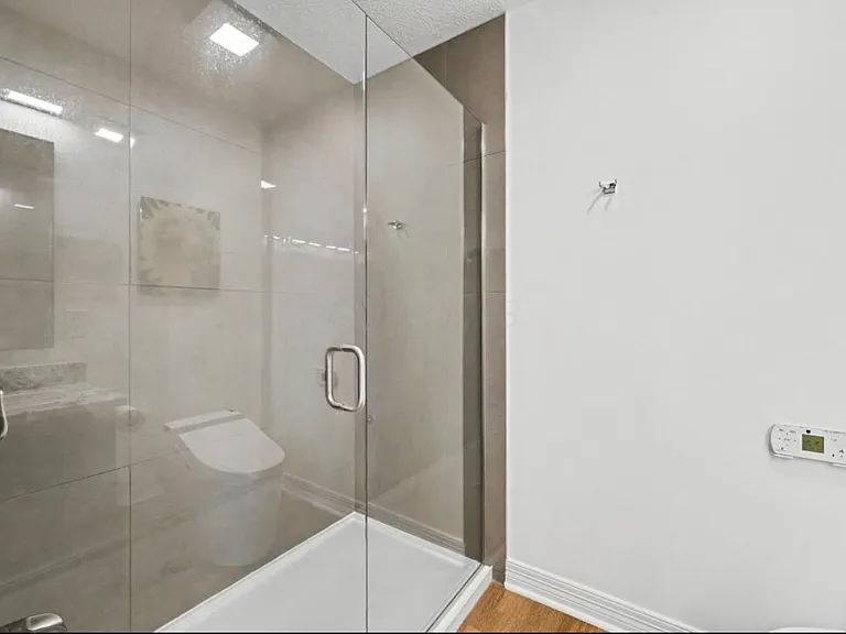 110 Kastlekove Dr — Photo 12