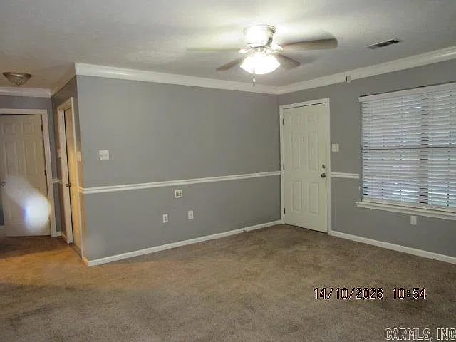 3 bed, 2.0 bath, 1160 sqft, $1,300 — Photo 4