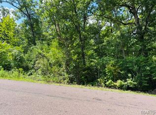 2045 Lakeshore Dr, Cuba, MO 65453