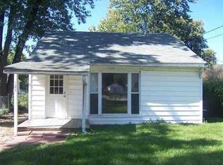 127 N Stewart St, Creve Coeur, IL