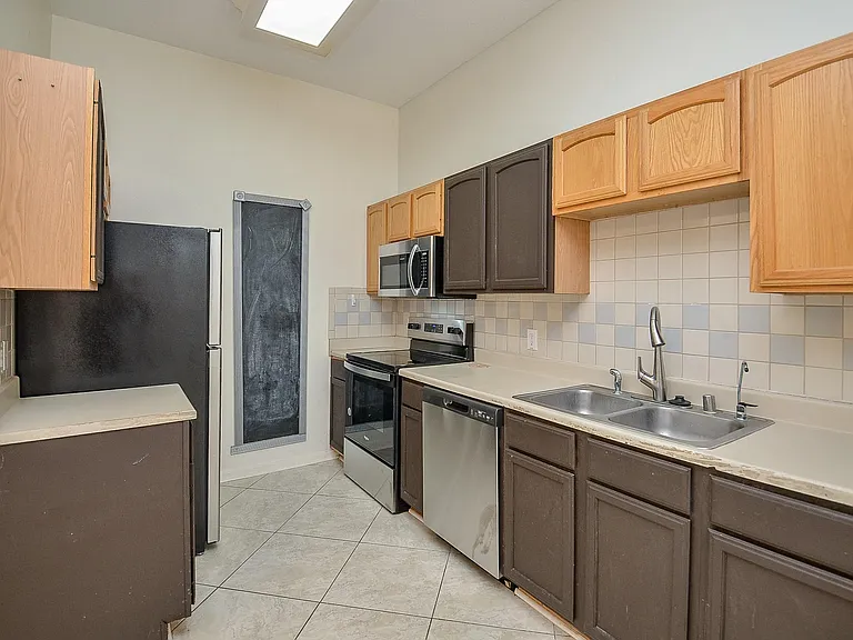 2710 Grants Lake Blvd #I4 — Photo 17
