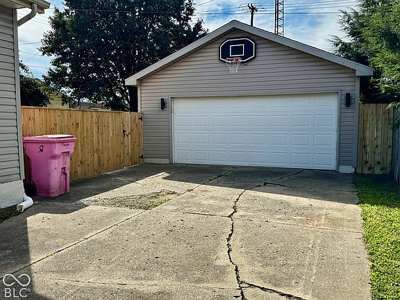 5th image of 307 Meadow Ave